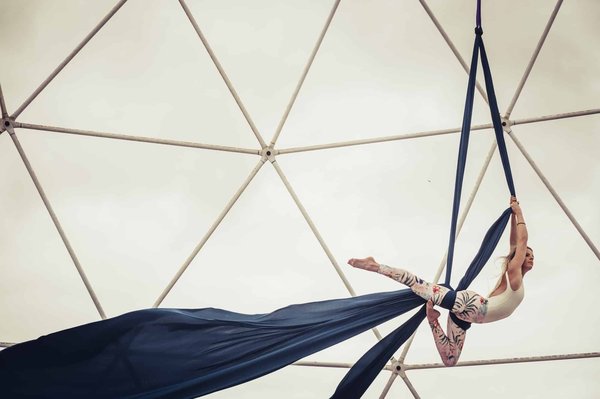 Comment créer une veilleuse DIY pour chambre d'enfant avec des matériaux recyclés ?